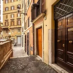 Splendid Flat by Piazza Navona