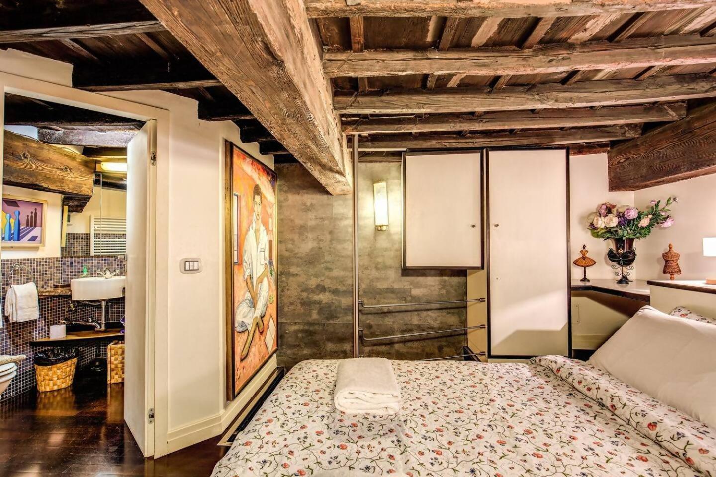 Spacious Flat By Piazza Navona * Rom