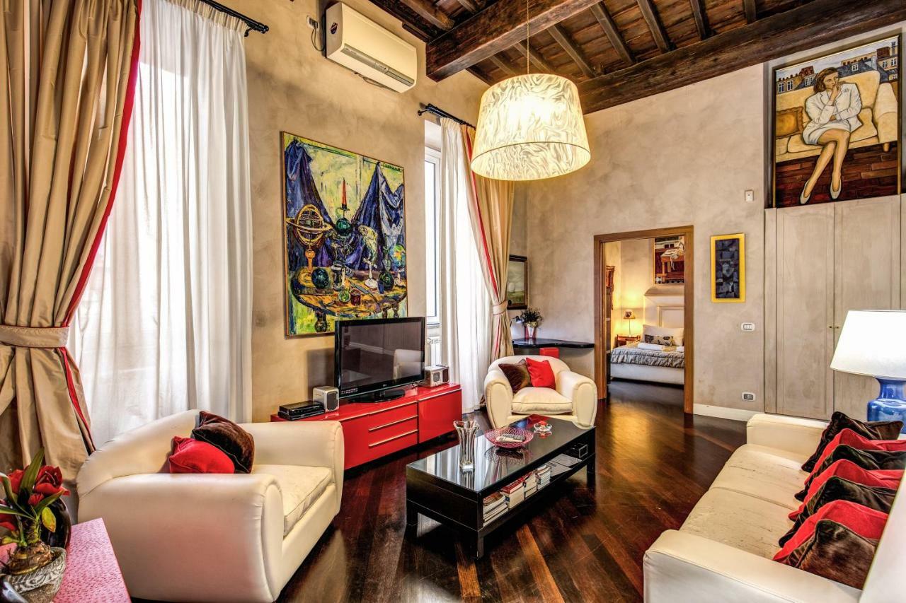 Spacious Flat By Piazza Navona * Rom